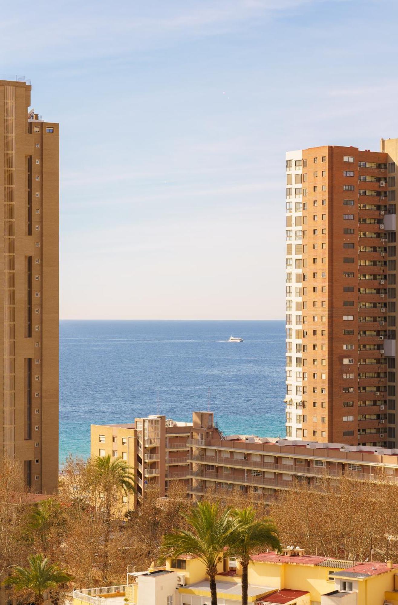 San Diego Apartments By Mc Бенидорм Экстерьер фото